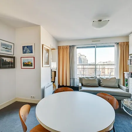 Cosy 1 Bedroom 15 *
